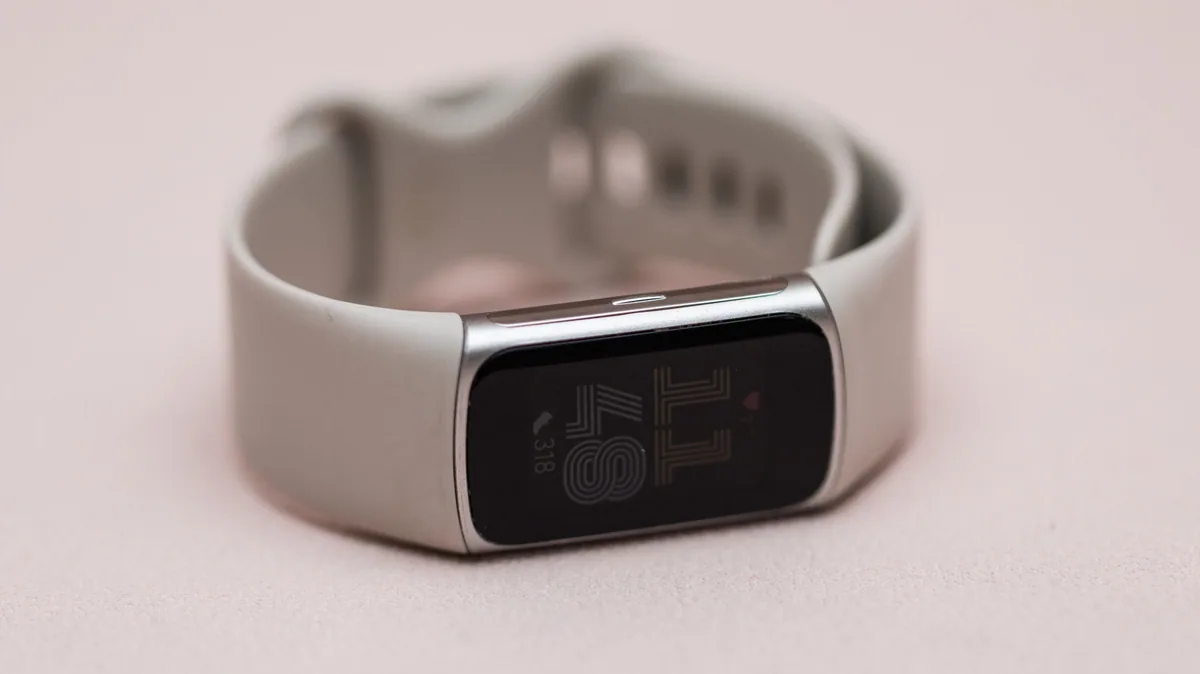 Google announces new wearable device for October 12