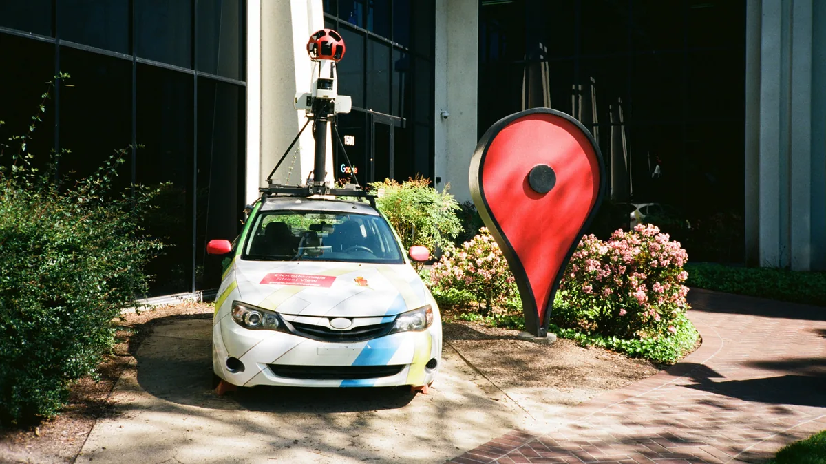 Google Maps lets users mark custom locations with pins