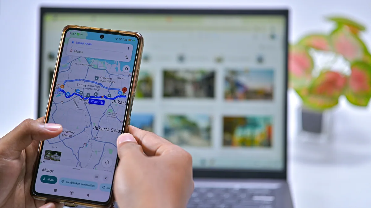 Change Google Maps home address to a nearby location for privacy